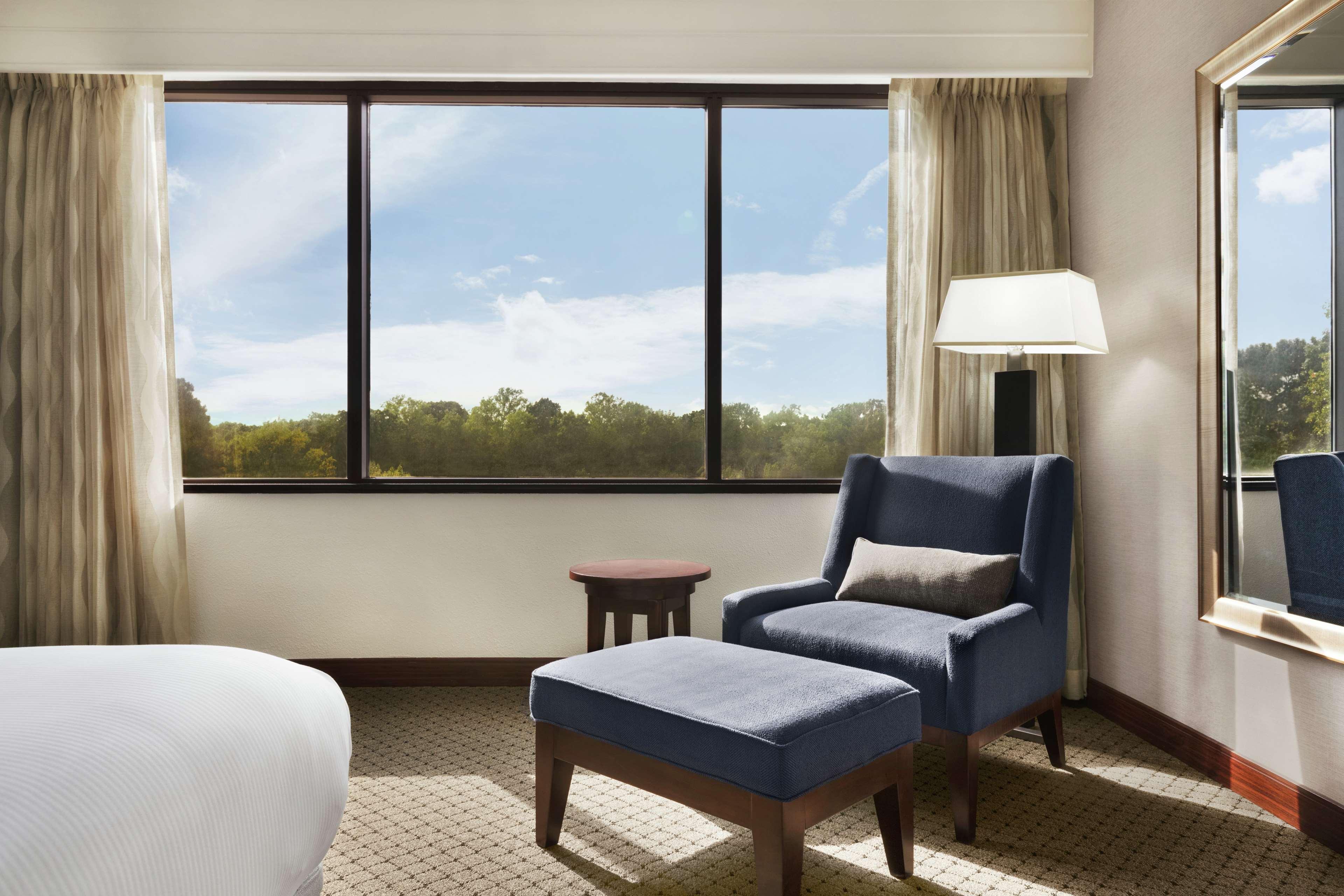 Hilton Executive Park Hotel