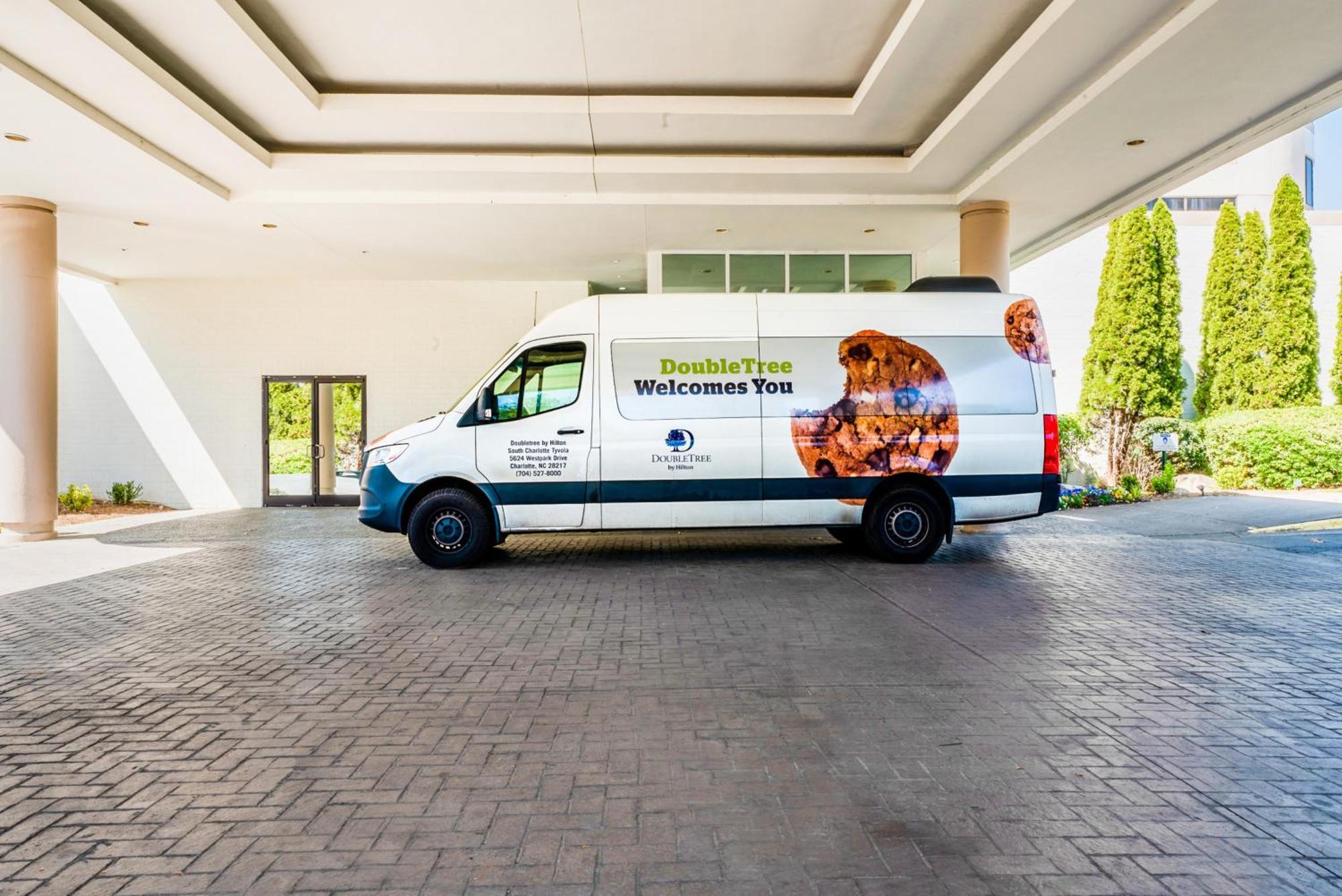 Hilton Executive Park 4*