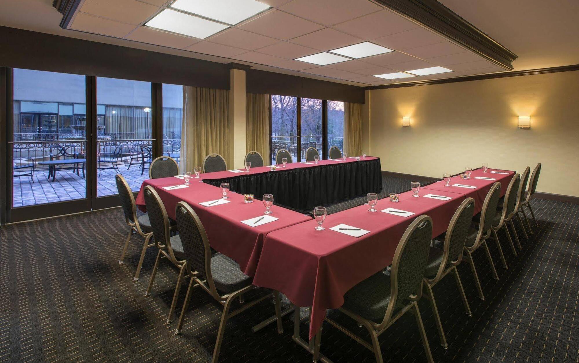 Hilton Executive Park Charlotte